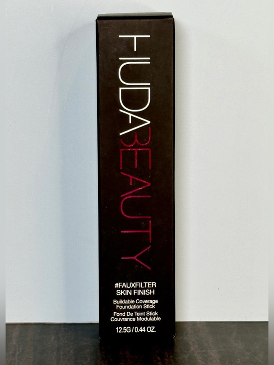 HUDA BEAUTY Other - HUDA BEAUTY #FauxFilter Skin Finish Foundation Stick (Dulce De Leche)